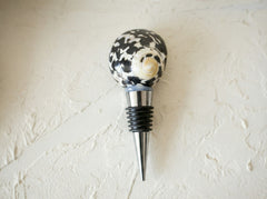 Shell wine stopper