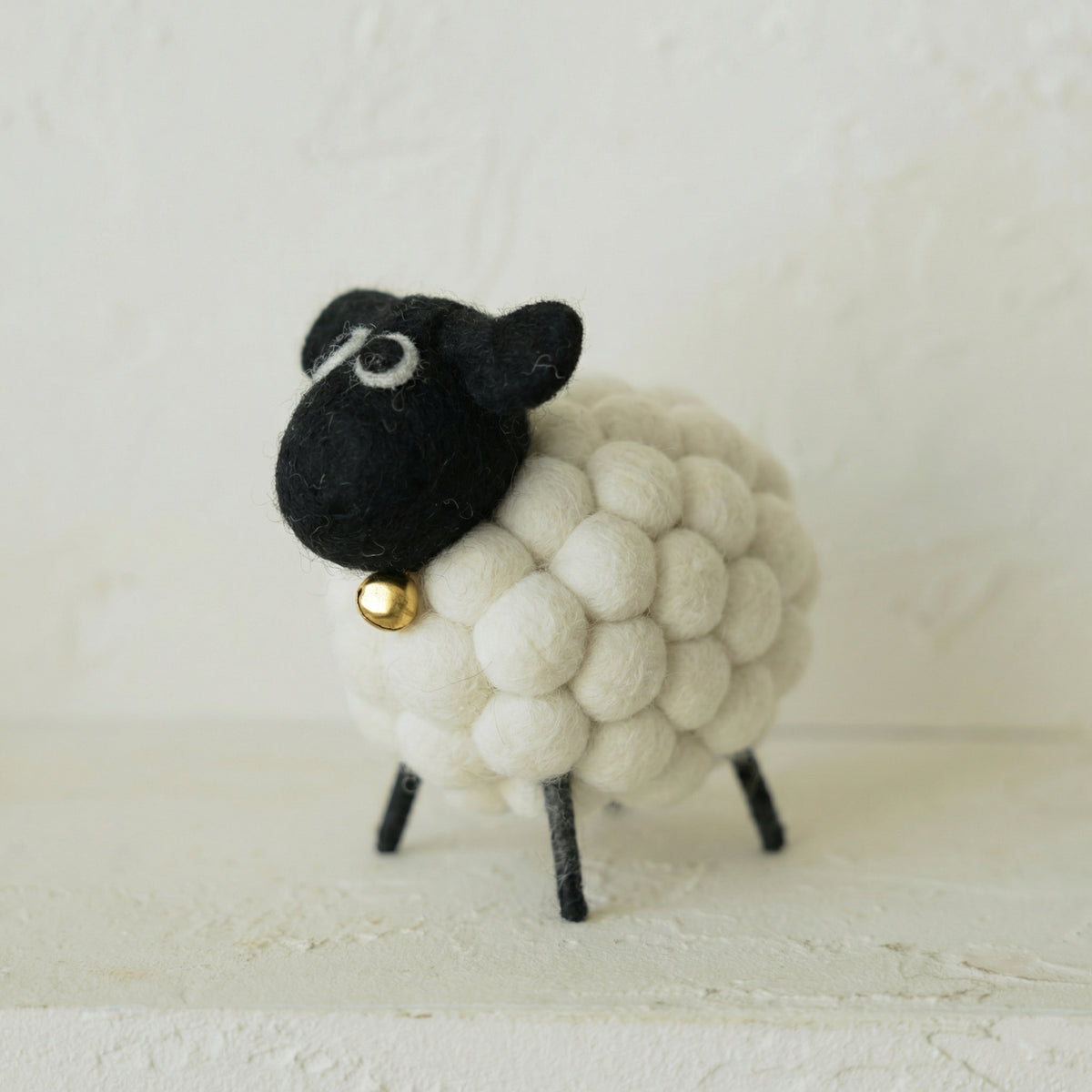 Ball sheep ornament